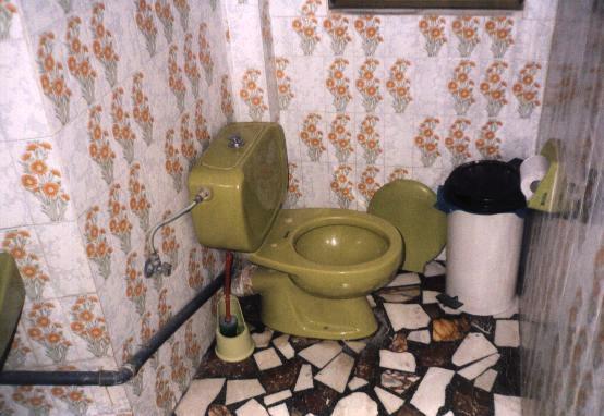 Samos Toilet